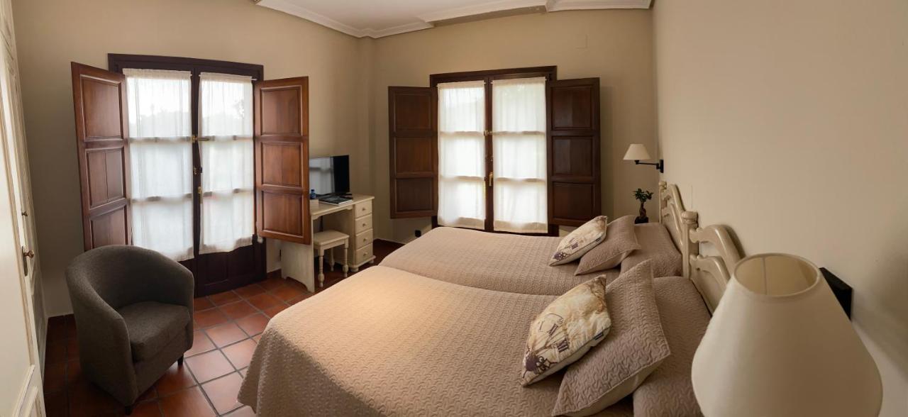 Hotel La Boriza อันดริน ภายนอก รูปภาพ