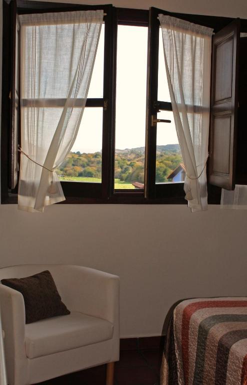 Hotel La Boriza อันดริน ภายนอก รูปภาพ